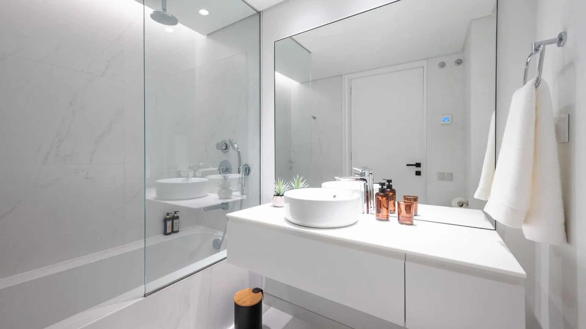 Mirabilis Apartments - Lx Living Lisbon