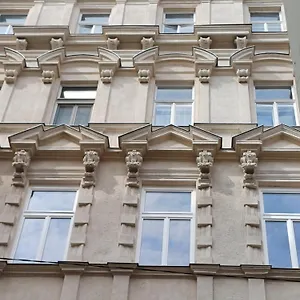 https://andrassy-boulevard.inbudapesthotels.com