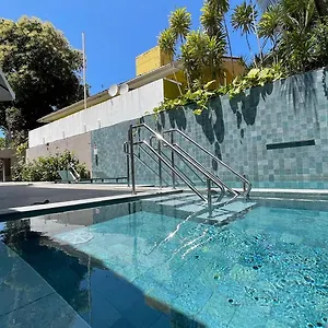 https://flats-no-dubourcq-residence-por-yolo.portodegalinhashotels.com